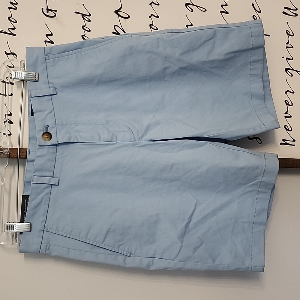 Vineyard Vines Men Shorts